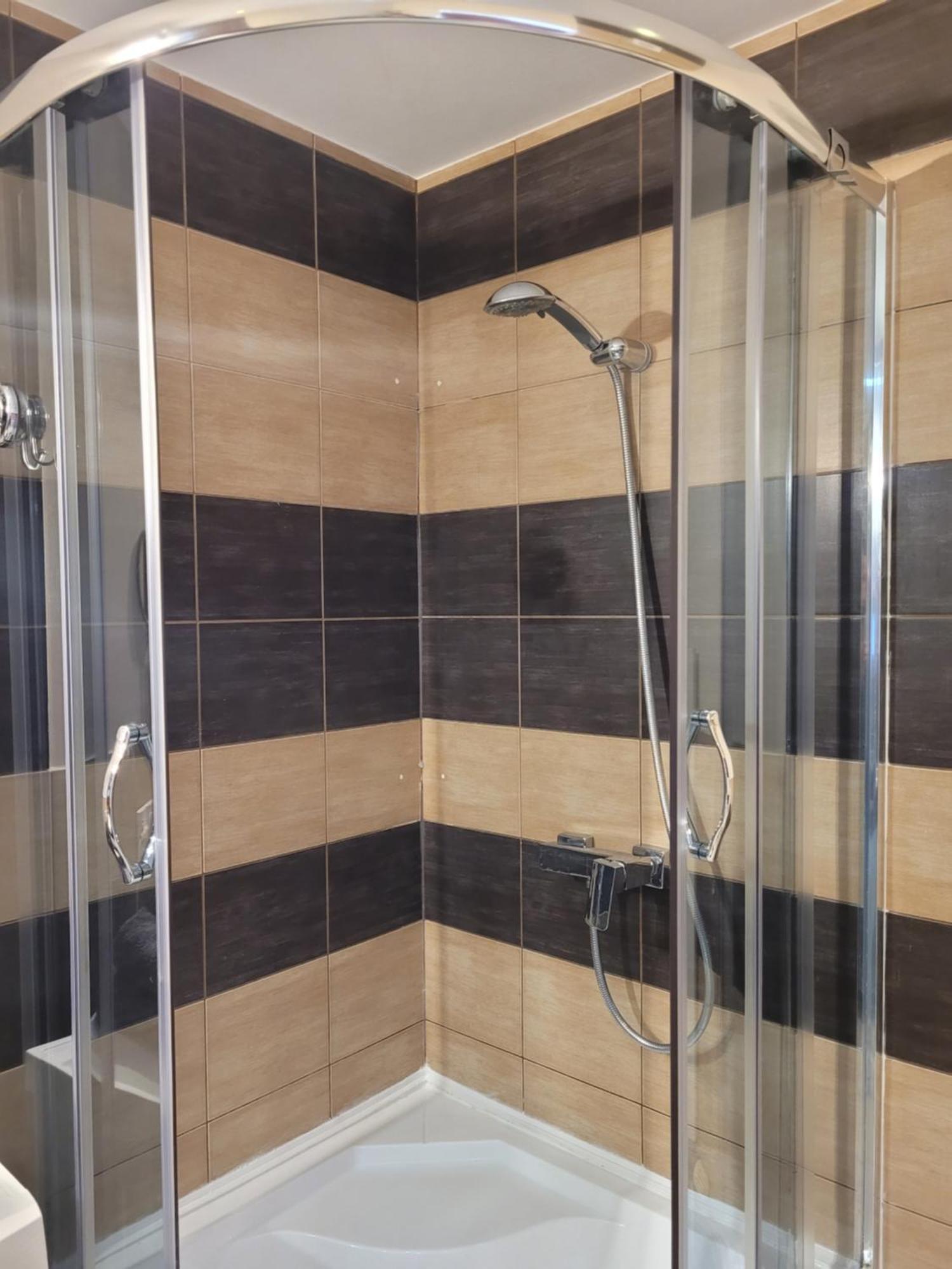 City Centre Studio بوزنان المظهر الخارجي الصورة